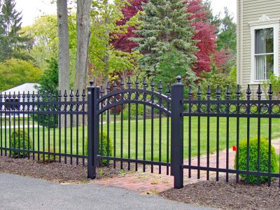 Enhancing Privacy Best Fencing Options for Leeds Residents