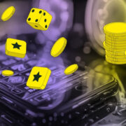How are cryptocasino reward pools shared among active players