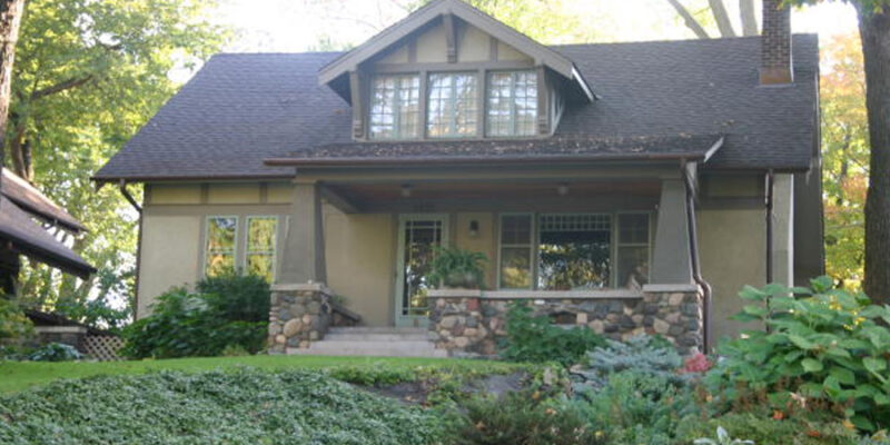 Know How Professionals Protect Historic Bungalows in Minneapolis With Paint